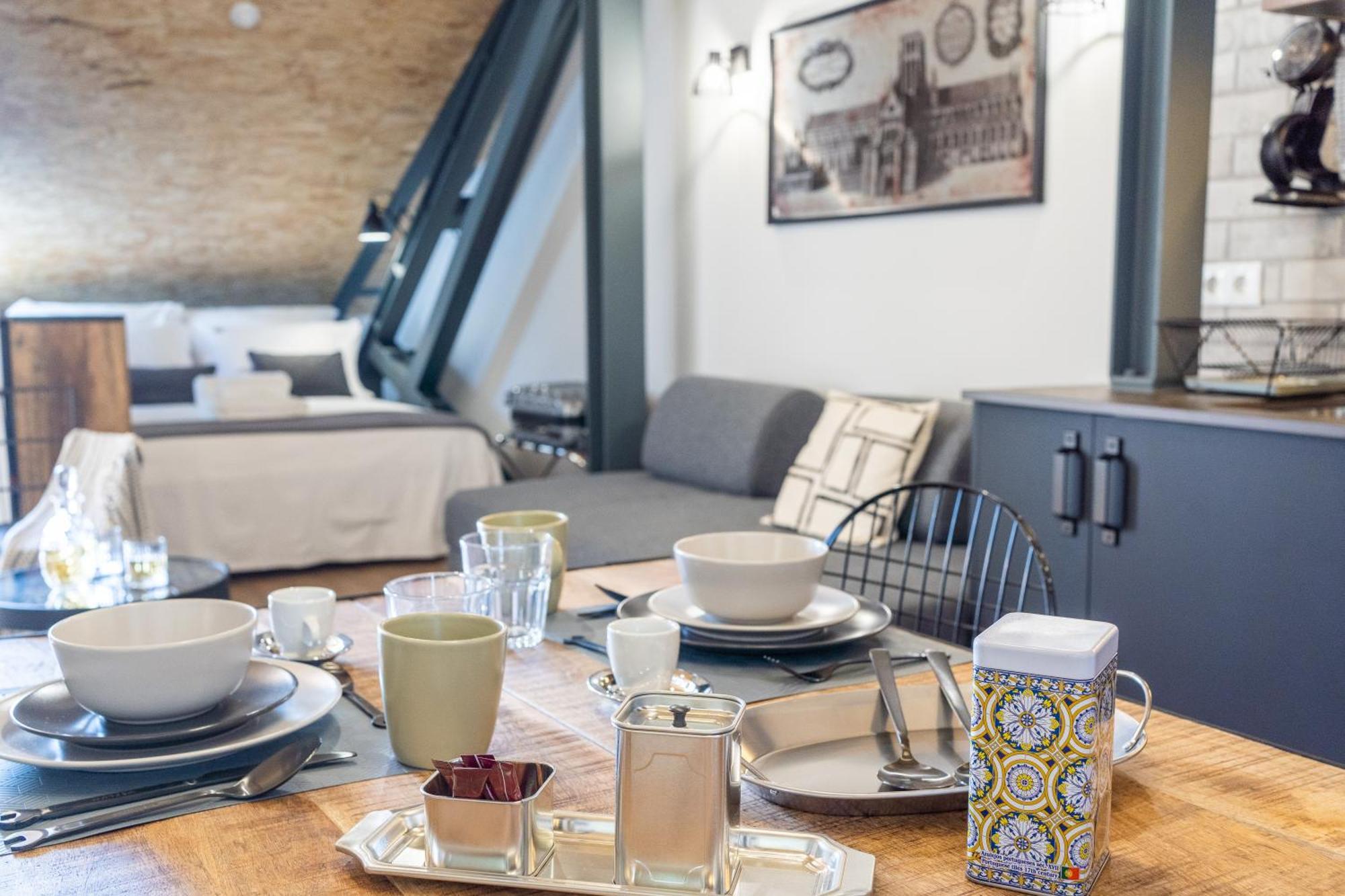 7 Styles Apartments By Raspberry Cascade ฟารู ห้อง รูปภาพ